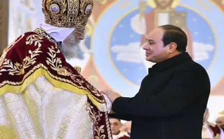 الرئيس السيسى يتواصل هاتفياً للاطمئنان على صحة البابا تواضروس بعد جراحة ناجحة في الكلى