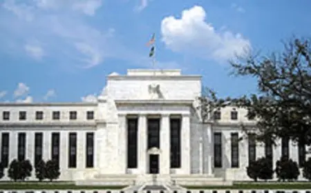 تصاعد القصف المدفعي والغارات الجوية وإطلاق النار في عدة مناطق بغزة