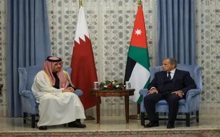 رئيس الوزراء الأردني يعزز الشراكة مع قطر ويبحث تداعيات حرب غزة