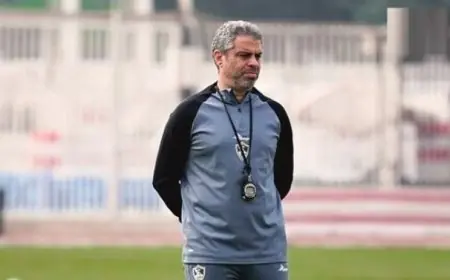 معتمد جمال يستعد لمواجهة المصري بلقاء حماسي مع لاعبي الزمالك في الكونفدرالية