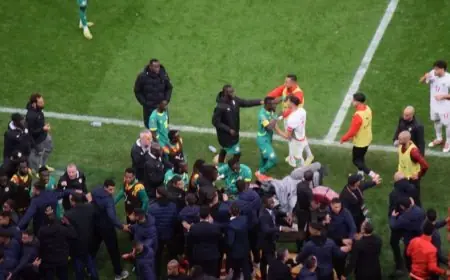 أسرار نهائي كأس إفريقيا: احتفالات وصيحات وشغب وتهديدات تصدم الجميع