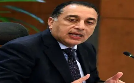 رئيس الوزراء يتفقد صحة البابا تواضروس الثاني ويعبر عن تطميناته