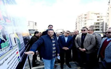 وزير الإسكان ومحافظ الدقهلية يستعرضان تطوير كورنيش المنة الجديدة ومشروعي جنة وسكن مصر بالمدينة