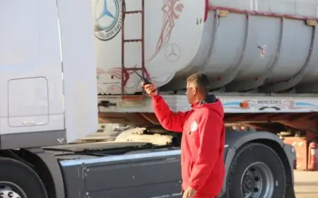 الهلال الأحمر يعلن عن انطلاق قافلة زاد العزة 120 المحملة بأطنان من المساعدات الإنسانية الشاملة