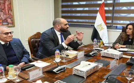 تسهيل إجراءات تراخيص المحال العامة للمواطنين مع تخفيضات ملحوظة في الرسوم