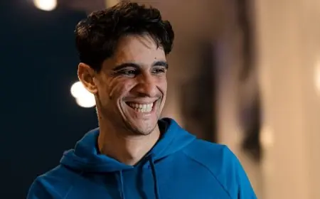 ياسين بونو ينتظم في تدريبات الهلال بعد تقديمه أداءً مذهلاً في البطولات الإفريقية