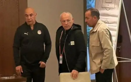 وزير الرياضة وأبوريدة وحسام حسن يشاركون في مؤتمر صحفي لاتحاد الكرة اليوم