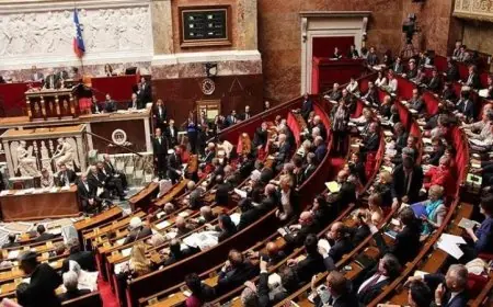 برلمان فرنسا يعتمد قراراً لتصنيف جماعة الإخوان المسلمين كتنظيم إرهابي