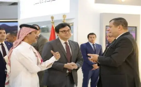 وزير الثقافة يرافق السفير القطري في جولة مميزة بمعرض القاهرة الدولي للكتاب 57