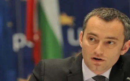 ميلادينوف يكشف عن اتفاق استئناف فتح معبر رفح من الجانب الفلسطيني