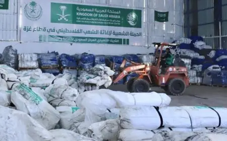 سلمان للإغاثة يقدم ملابس شتوية للمرضى والكوادر الطبية في مستشفيات غزة