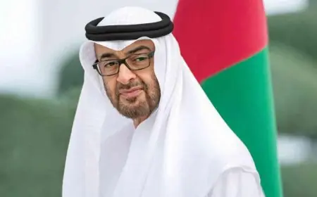 رئيس دولة الإمارات يعبر عن دعم بلاده لتحقيق تسوية فعالة للأزمة الأوكرانية