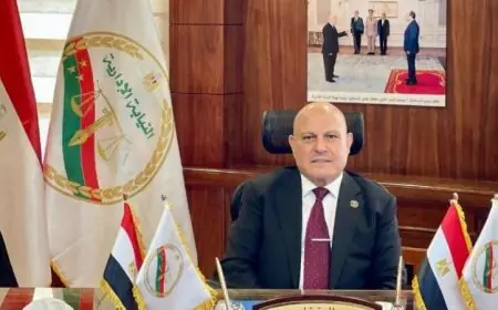 رئيس هيئة النيابة الإدارية يؤكد تضحيات رجال الشرطة في سبيل الوطن