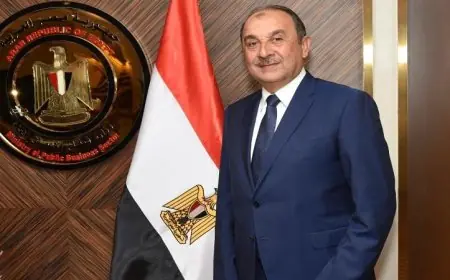 وزير قطاع الأعمال يهنئ الرئيس السيسي بمناسبة عيد الشرطة المبارك