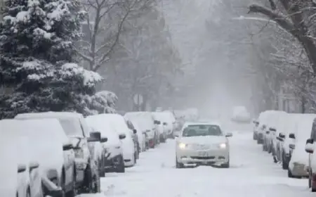 عاصفة شتوية قوية تضرب الولايات المتحدة وتلغي أكثر من 10 آلاف رحلة جوية