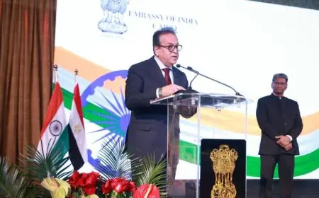 وزير الصحة يشارك في احتفالات سفارة الهند بعيد الجمهورية الـ77