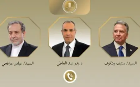 وزير الخارجية يناقش التطورات الإقليمية مع عراقجي وستيف ويتكوف لتعزيز خفض التصعيد