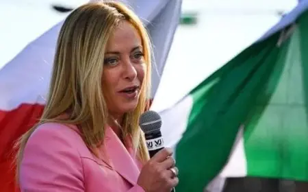 رئيسة وزراء إيطاليا تزور المناطق المتضررة في صقلية بعد الانهيار الأرضي