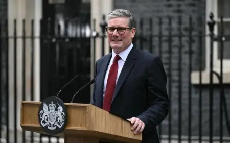 ستارمر يهدف إلى تعزيز العلاقات بين قطاع الأعمال البريطاني والصيني خلال زيارته لبكين