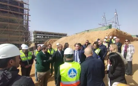 التعليم العالي تتابع أحدث تطورات مشروع الحرم الجامعي للجامعة الفرنسية في الشروق