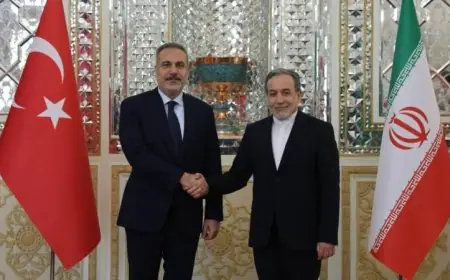 وزير خارجية تركيا يؤكد معارضته للتدخلات العسكرية ضد إيران ويدعو لتعزيز الحلول السلمية