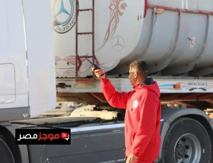 الهلال الأحمر يعلن عن انطلاق قافلة زاد العزة 120 المحملة بأطنان من المساعدات الإنسانية الشاملة