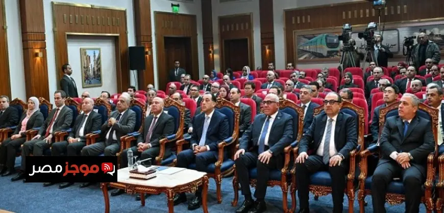 رئيس الوزراء يراقب تقدم الأعمال المتبقية في حديقة الفسطاط والتطورات في التجمع العمراني غرب الضبعة