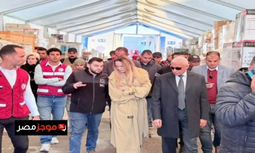 أنجلينا جولي تشيد بمساعي مصر في تقديم المساعدات humanitarian إلى غزة