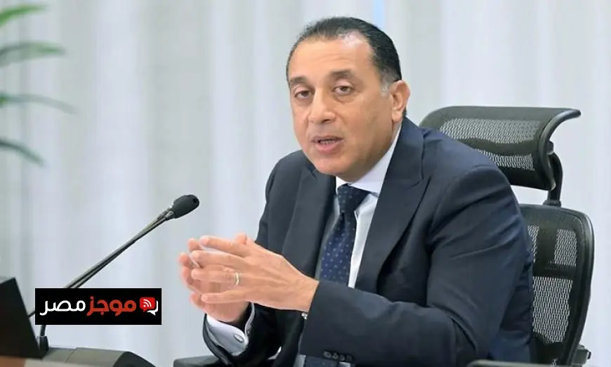 مدبولي يستعرض مشروعات حياة كريمة في مركز أرمنت بالأقصر ويؤكد التزامه بمتابعتها