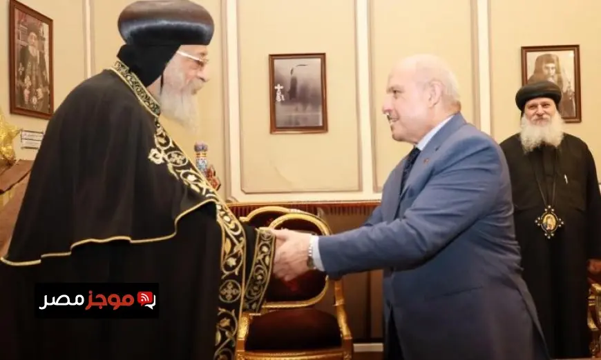 رئيس النيابة الإدارية يهنئ البابا تواضروس بعيد الميلاد ويتحدث عن رمزية المحبة والسلام