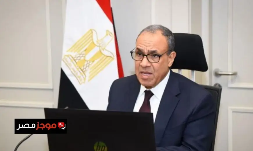 وزير الخارجية يناقش مع نظيره البوركيني تعزيز العلاقات وتبادل الرؤى الاستراتيجية