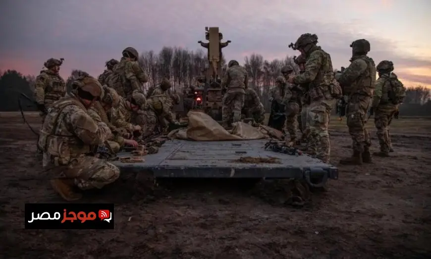 مفوض الدفاع الأوروبي يحذر من ضرورة إنشاء مجلس أمن أوروبي وتشكيل جيش نظامي مكون من 100 ألف جندي لتعزيز الأمن في القارة