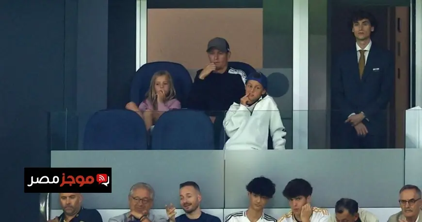 توني كروس يحذر من مجازفات برشلونة ويؤكد عدم قدرته على الفوز بأي لقب أوروبي