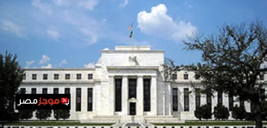 تأجيل خفض الفائدة الأمريكية في اجتماع الفيدرالي يناير 2024 يثير تساؤلات لدى المستثمرين