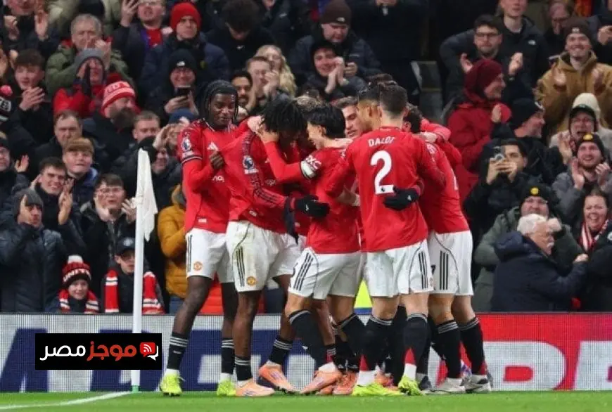 ديالو يتصدر تشكيلة مانشستر يونايتد الرسمية في مواجهة مانشستر سيتي بالدوري الإنجليزي