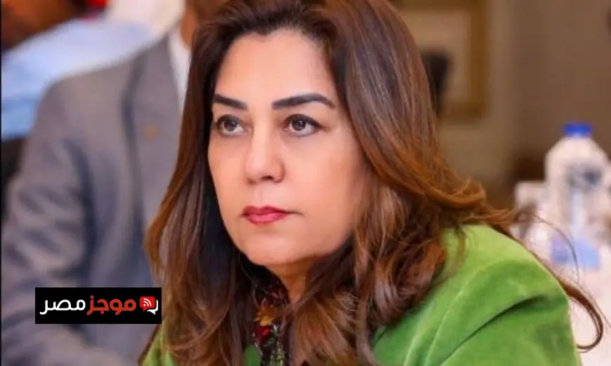 عوض يعلن عن إزالة أدوار مخالفة في 5 عقارات ومصادرة مواد البناء ورفع إشغالات المحلات