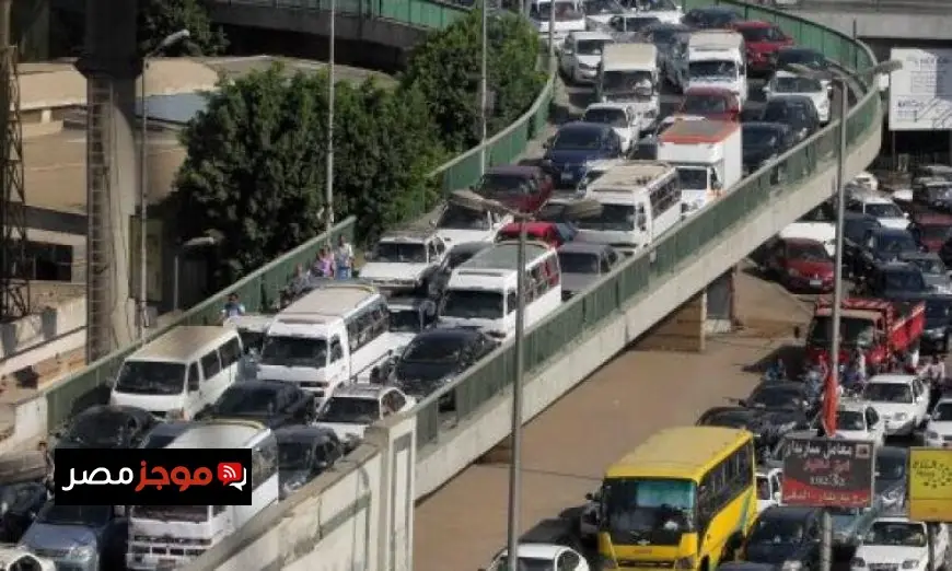 كثافات مرورية مرتفعة في سور مجرى العيون نتيجة الأعمال الإنشائية