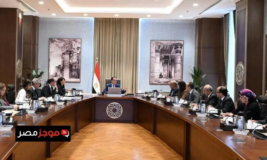 رئيس الوزراء يراقب توفر التمويل اللازم لمشروعات الكهرباء الحيوية