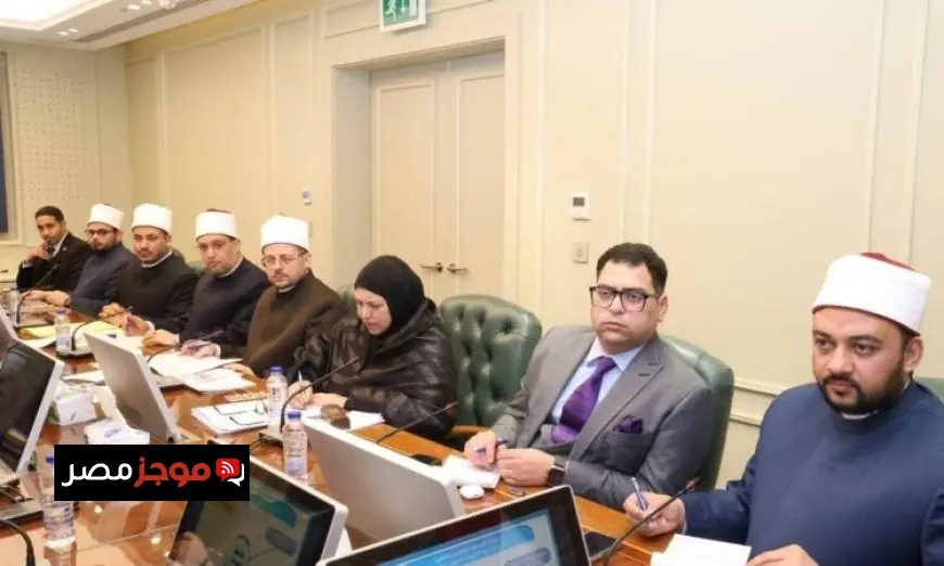 وزير الأوقاف يستعرض خطط الوزارة لاستقبال شهر رمضان المبارك