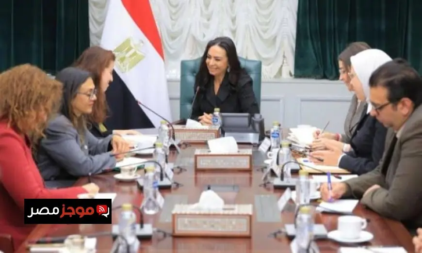 مرسي تستعرض تنسيق جهود التعاون مع رئيسة بعثة اللجنة الدولية للصليب الأحمر