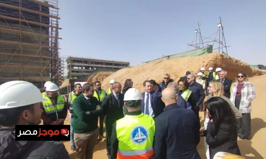 التعليم العالي تتابع أحدث تطورات مشروع الحرم الجامعي للجامعة الفرنسية في الشروق