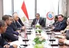 وزير الصحة يعقد مباحثات مع تكنويڤ وميدبوت لتعزيز استخدام الروبوتات في الجراحة