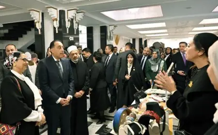 مدبولي يزور معرض المجلس القومي للمرأة المصرية ومعرض الأزهر الشريف صور حصريّة