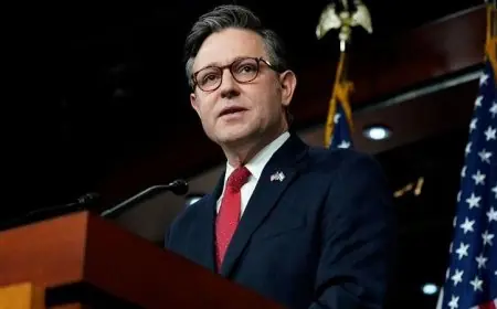 رئيس مجلس النواب الأمريكي يعلن ثقته في إنهاء الإغلاق الحكومي قريباً