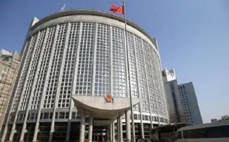 الصين تدعو الولايات المتحدة للاستجابة إيجابياً لمقترح روسيا حول معاهدة ستارت