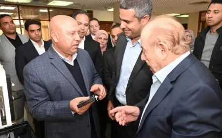 الوزير يقوم بجولة تفقدية في 3 مصانع رائدة في الصناعات الهندسية بمدينة العاشر من رمضان