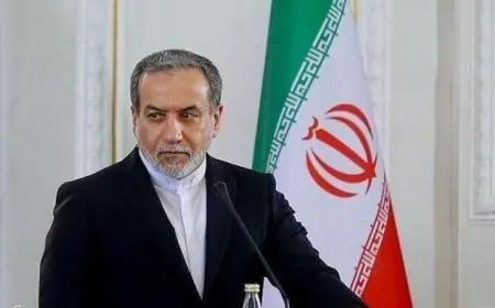 وزير الخارجية الإيراني يتوجه إلى مسقط لاستئناف المحادثات النووية مع الولايات المتحدة