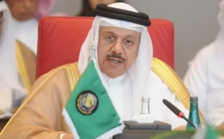 وزير خارجية البحرين يعلن عن جهود جديدة لإدماج القضية الفلسطينية في جهود السلام بالشرق الأوسط