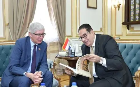 رئيس جامعة القاهرة يستعرض سبل تعزيز التعاون الأكاديمي مع الجامعات البيروفية