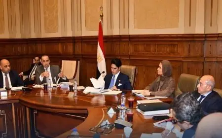 وزير الشئون النيابية يكشف تفاصيل فلسفة قانون منع الممارسات الاحتكارية أمام مجلس الشيوخ